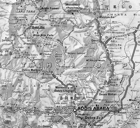 Эфиопские горные дороги изгибаются намного чаще, чем это видно по карте.