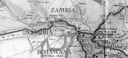 Развилка у деревни Kazungula - Перекресток четырех границ у реки Замбези.