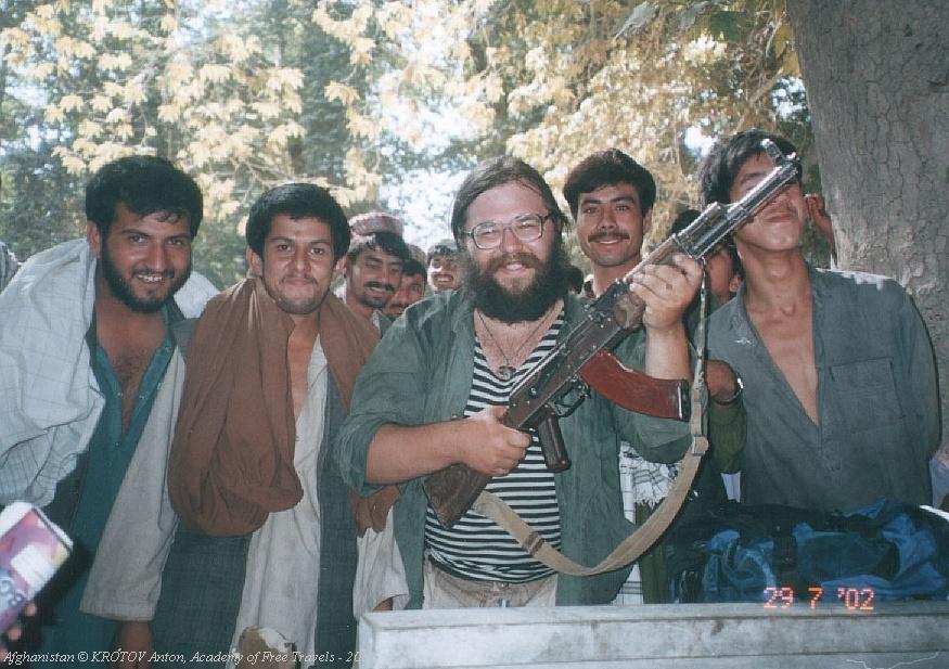 Борода - "партбилет талибана". Кто на этом снимке представитель аль-каиды?
