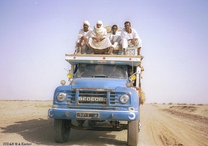 Суданский грузовик - лори.